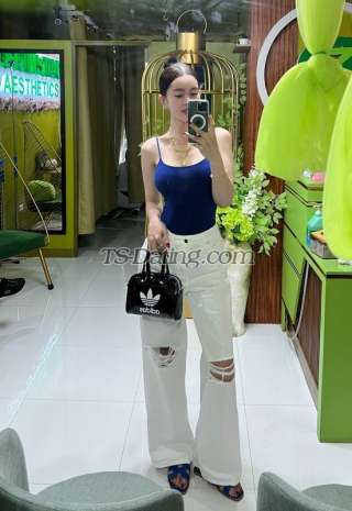 trans girl ayessa 1730320 trans girl ayessa 1730320