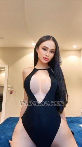 trans girl Balloon22 9989753 trans girl Balloon22 9989753