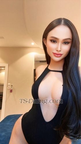 trans girl Balloon22 9990664 trans girl Balloon22 9990664