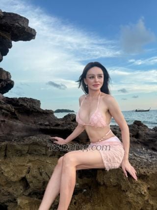 trans girl Baysinee 2538623 trans girl Baysinee 2538623