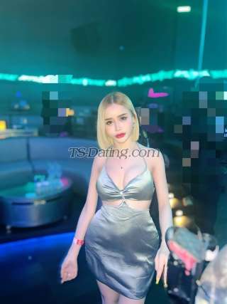 trans girl Bella424 3529917 trans girl Bella424 3529917