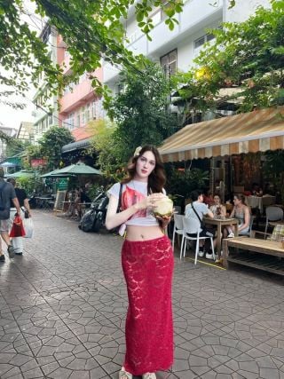 transsexual escort / Bella Hades / Thailand