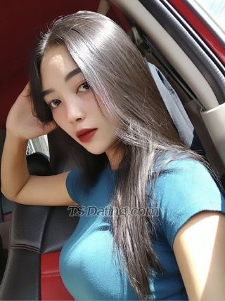 trans girl Bellashania 6871168