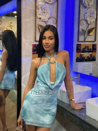 trans girl Benz2004 0905567 trans girl Benz2004 0905567