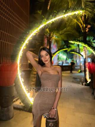 trans girl Benz2004 3006930 trans girl Benz2004 3006930