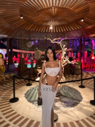 trans girl Benz2004 4073002 trans girl Benz2004 4073002