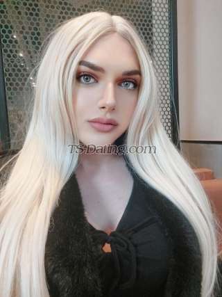 trans girl BerenIstanbul 0130242 trans girl BerenIstanbul 0130242