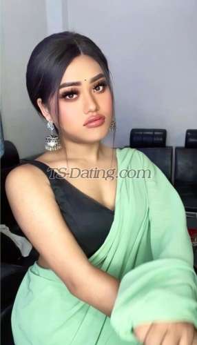trans girl Berona 6374080