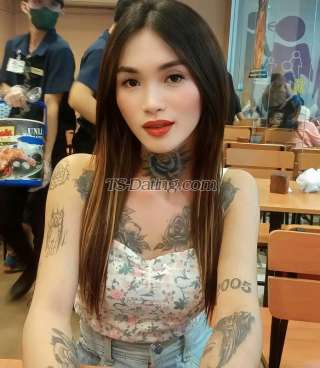trans girl BigOne 9337805 trans girl BigOne 9337805