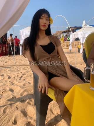 trans girl Blackberry21 2824410 trans girl Blackberry21 2824410
