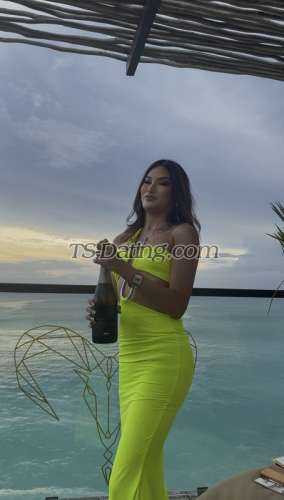 trans girl BrendaLeone 6870299