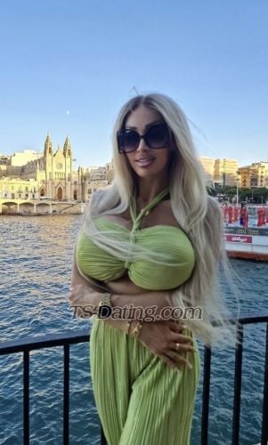 trans girl BryanetteTs 2179496