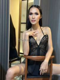 Bee beeukfunny123 beeukfunny123 Phuket Transex  je suis uniquement au top, j'adore les culs de race J'ai hâte de vivre de nouvelles expériences et de m'amuser, je préfère les trios ou les groupes n'hésite pas à m'envoyer un message je fais de toi une bonne salope Identifiant de ligne bee19962