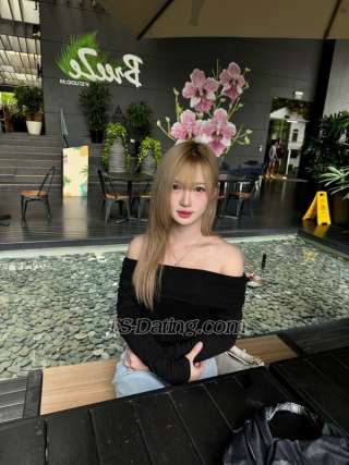 bunni Shemale Escort - Gothenburg Sweden - TS-DATING.COM @ ts-dating.com