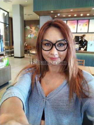 trans girl CHANICHA 6140092 trans girl CHANICHA 6140092