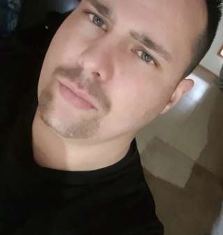Cameron89-1208787