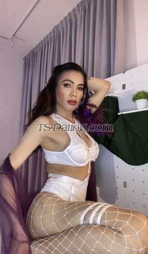 trans girl Camille4U 2370878 trans girl Camille4U 2370878