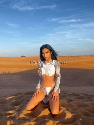 trans girl Carasins 6158310 trans girl Carasins 6158310