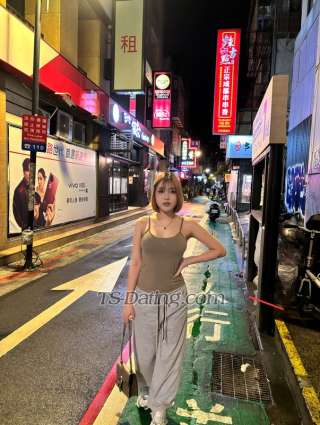 trans girl Carenpeem 3081878 trans girl Carenpeem 3081878
