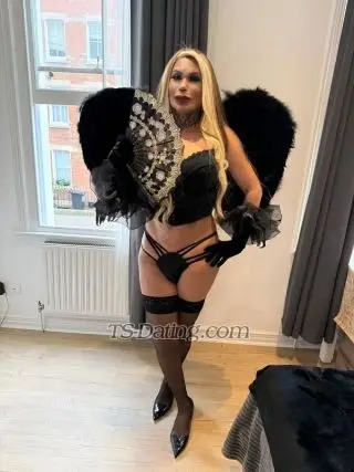 Shemale CarolDelavega 5267024 Shemale CarolDelavega 5267024