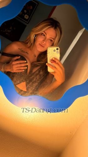 trans girl Carolvlasak1 6282424 trans girl Carolvlasak1 6282424