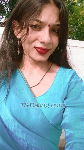 trans girl Chahat22 0476405