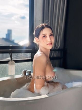 trans girl Champagnechi 7683300 trans girl Champagnechi 7683300