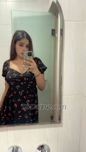 transsexual escort / Charu / Malaysia