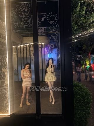 Shemale-Chertam-0997593 