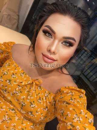 trans girl Chubbytrans girl 2858958