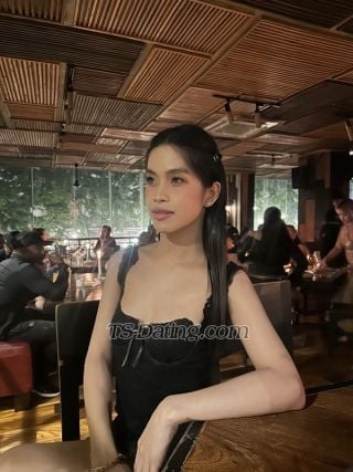 trans girl Claudine360 2392285 trans girl Claudine360 2392285