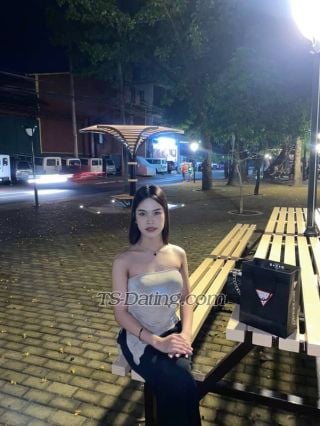 trans girl Claudine360 2392416 trans girl Claudine360 2392416