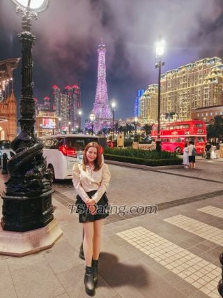 trans girl Cookiee19 2355587