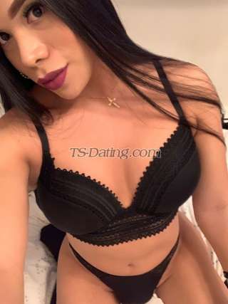 trans girl CrisLatina 2902230 trans girl CrisLatina 2902230