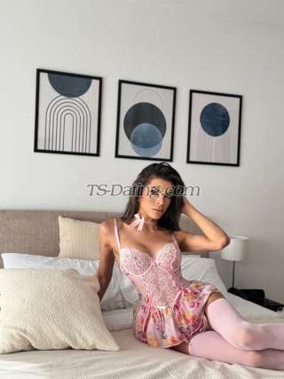 trans girl Criss1998 9872829 trans girl Criss1998 9872829