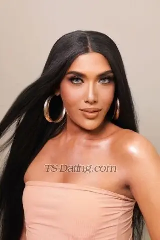 Shemale Cristine08 8640416