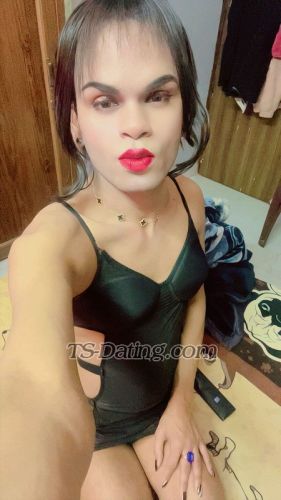 Escorte travestie  / Cute juliee / Inde