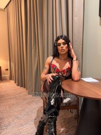 caralholia Ayia Napa Transex Per favore, chiamami Mistress Lia, una trans brasiliana con un corpo tatuato e un cazzo duro ed enorme, molto cattiva; disponibile per una piacevole sessione veloce o lunga, a seconda delle tue preferenze soft o hard. Sono una ragazza trans molto carina, gentile e intelligente, quindi possiamo anche trascorrere momenti fantastici oltre al sesso. Per gli appassionati di BDSM, ho esperienza in alcune pratiche, e mi eccita essere una mistress dominante per schiavi sottomessi e troie sissy. Se interessati, raccontatemi i vostri desideri più profondi, così possiamo concordare un modo piacevole per soddisfarli con soddisfazione e rispetto dei vostri limiti. Parlo fluentemente inglese, spagnolo e portoghese e al momento sto imparando anche il francese, quindi probabilmente ci capiremo molto bene.