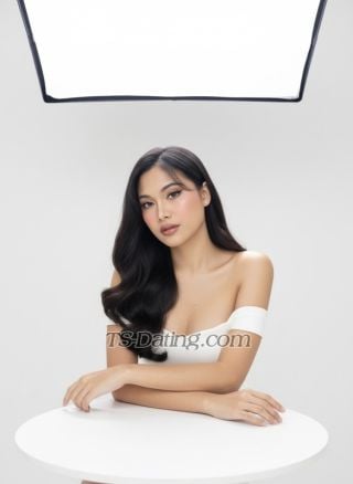 trans girl cheskagilbert 8633237