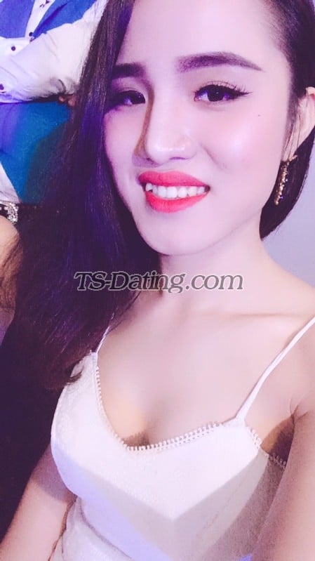 NHA TRUONG Shemale Escort - Da Nang Vietnam - TS-Dating.com
