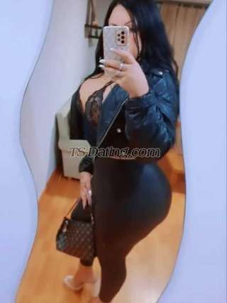 trans girl DANIELAROJAS 8971464