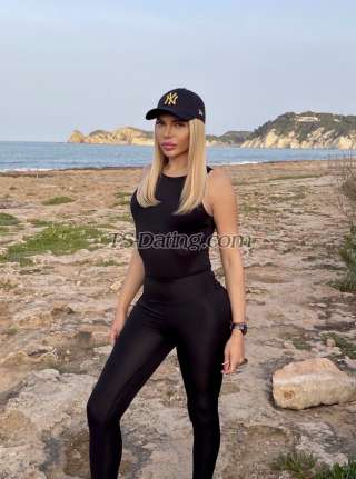 trans girl Danielaglam 8320506 trans girl Danielaglam 8320506