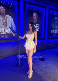 Davika Davika28 Davika28 Koh Samui Transex Olá, meu nome é Davika, da Tailândia 🇹🇭 27 anos, estou morando na Tailândia, Ilha de Samui