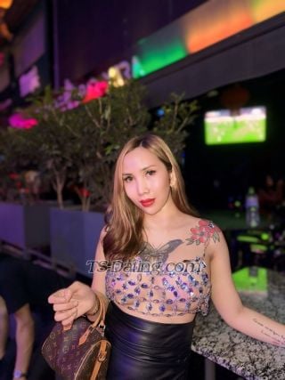 trans girl DearAllyka 1257309 trans girl DearAllyka 1257309