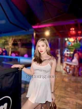 trans girl DearAllyka 1257492 trans girl DearAllyka 1257492