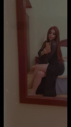 Dedimistress-9135764 
