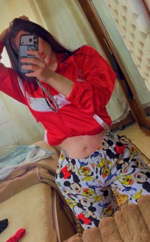Dedimistress-9559997 
