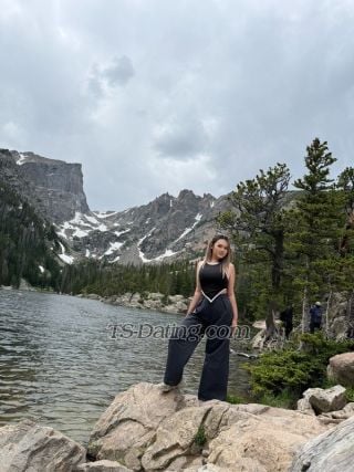 trans girl DemiLemassage 2913628