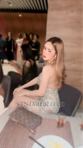 trans girl Didianaaulia 6524760