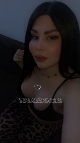 trans girl Divamaha 1847094